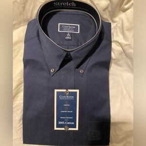 CLUB ROOM BUTTON DOWN